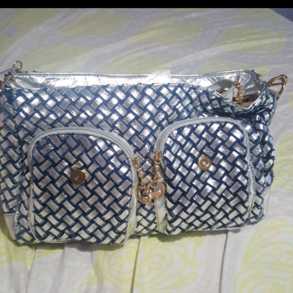 Handbag - Picture 6 of 15